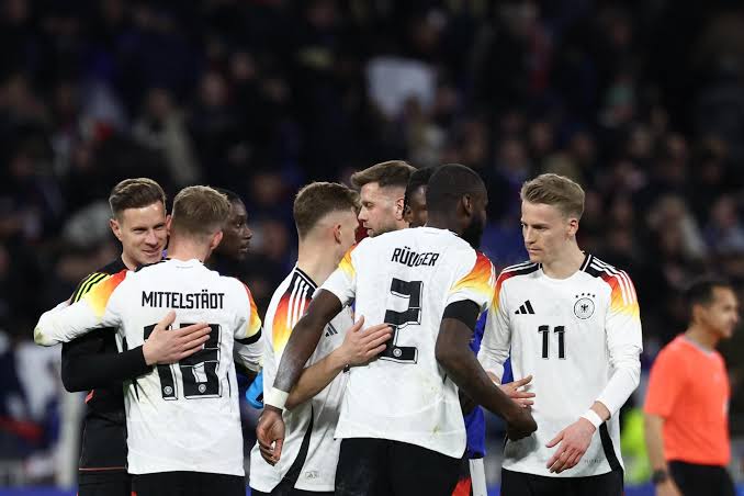 German players celebrate